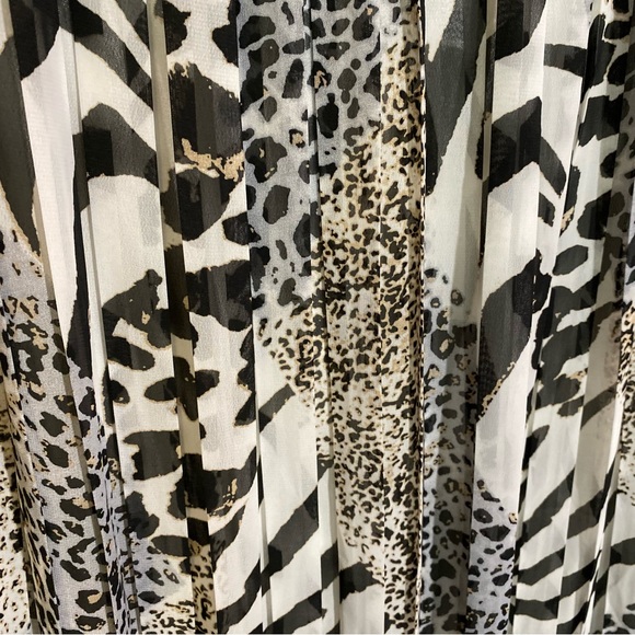 Joie Maxi Skirt Animal Print Pleated Full Lined Elastic Waist Women’s Size Large - Picture 5 of 8